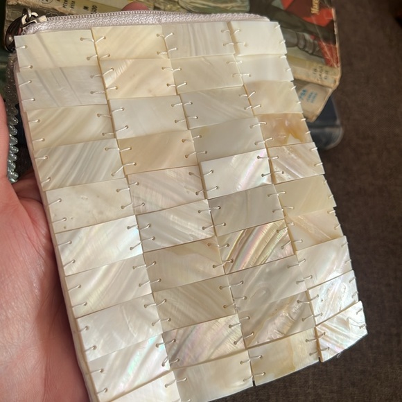 Abalone Shell Crossbody with a Beaded Strap - Picture 8 of 8